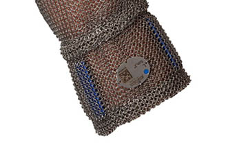 Metal Mesh glove cuffs – the advantage of self tension style 1